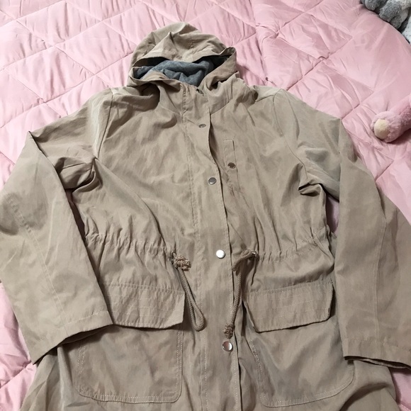 Jacket - Picture 1 of 2